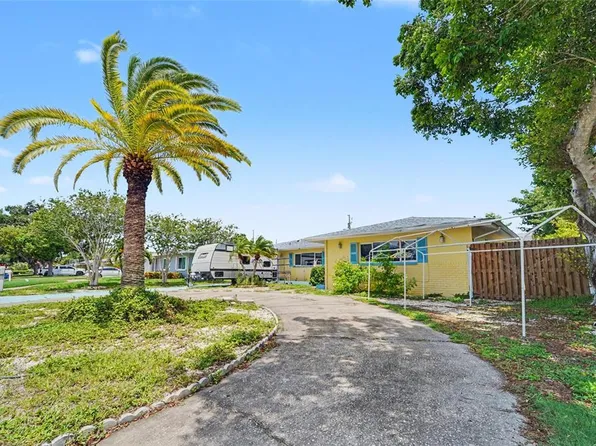 9735 50th Ave N, Saint Petersburg, FL 33708