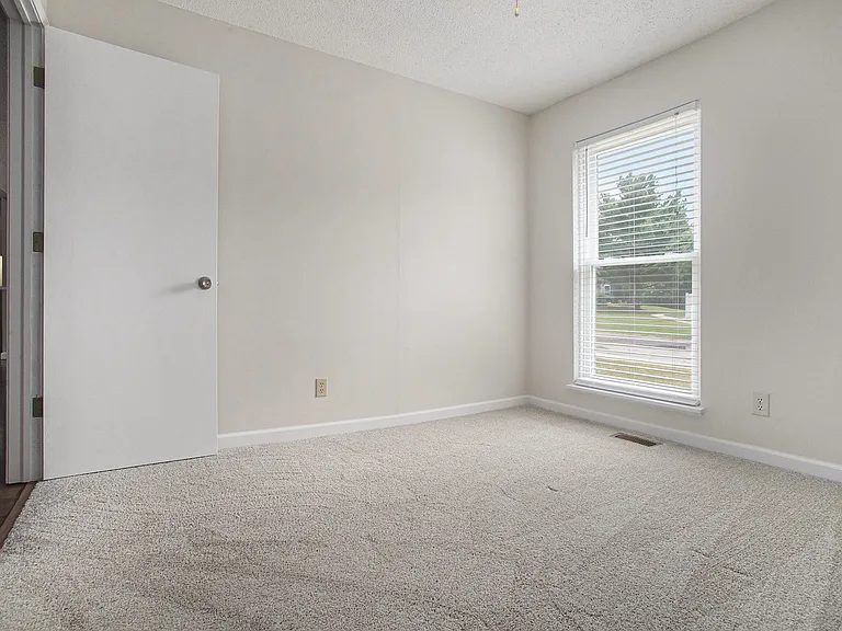 3490 Scots Pine Way — Photo 16