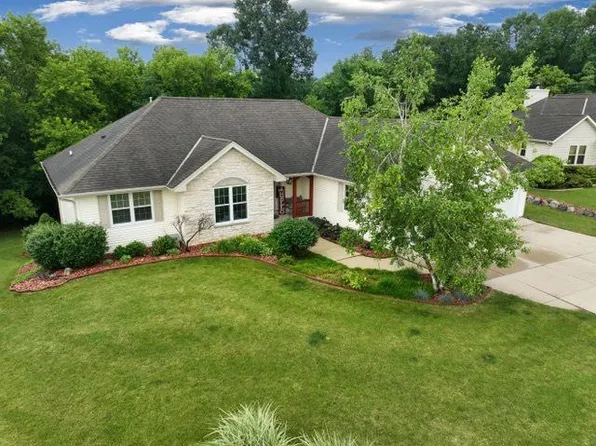 617 Mohr CIRCLE, Waterford, WI 53185