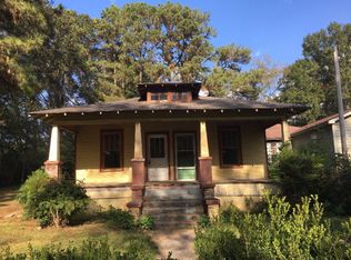 1102 Wall St, McComb, MS 39648