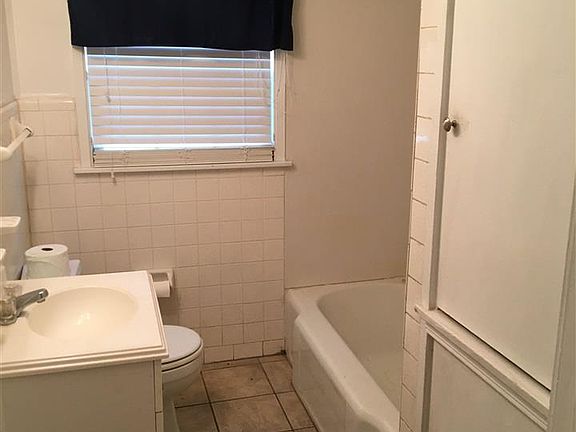 4th image of 3214 Glenwood Ave