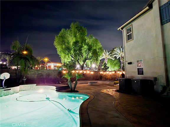 3rd image of 1886 Richards Pl