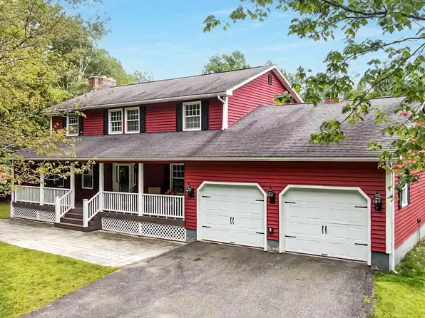 829 Main Rd, Savoy, MA 01256