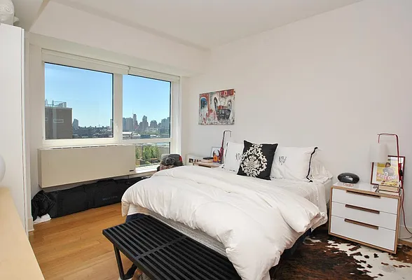 Sold by Real Direct | media 11