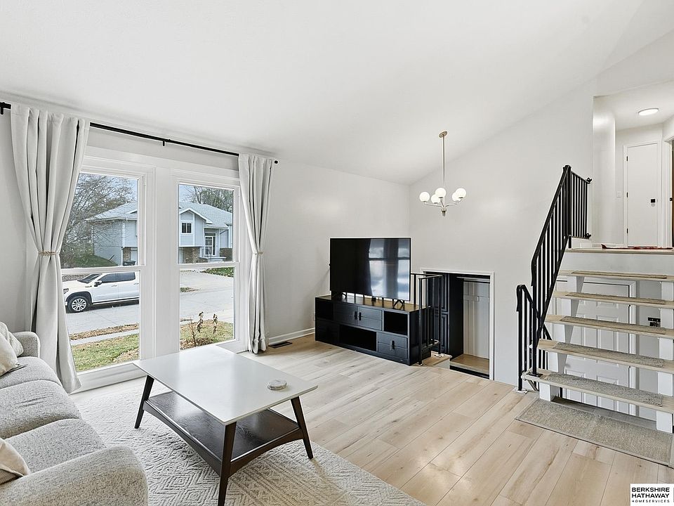1st image of 5038 S 162nd Ave