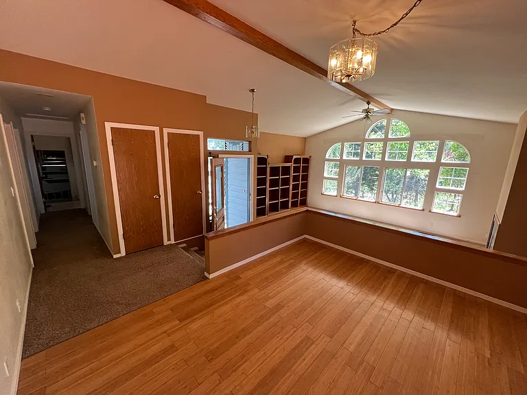 27540 Poppy Dr — Photo 6