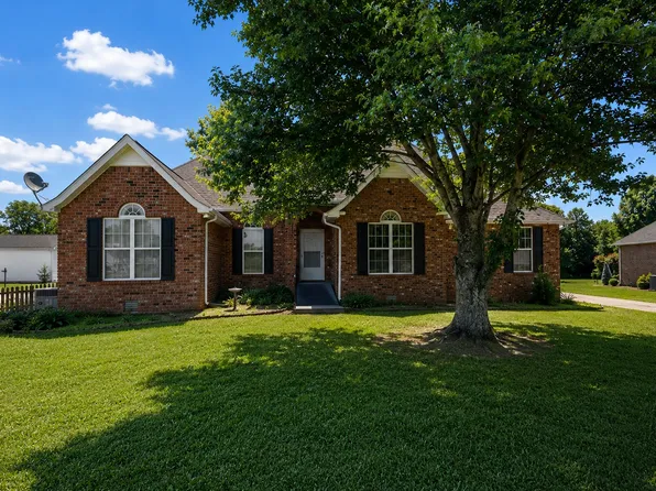 107 Honeysuckle Ct, Murfreesboro, TN 37129