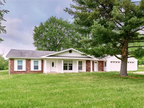 219 Horse Shoe Ln, Elsberry, MO 63343