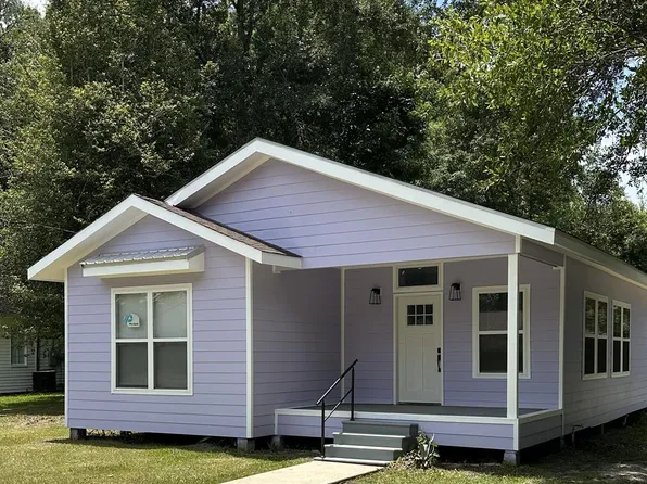 319 Dozier St, Picayune, MS 39466