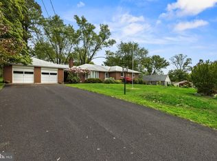 4216 Manorview Rd, Glen Arm, MD 21057