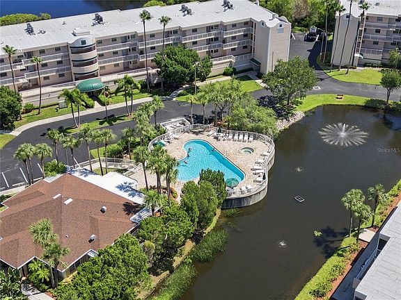 4th image of 6251 SHORELINE DRIVE #2301