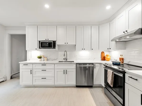 72 Nashua St, Woburn, MA 01801