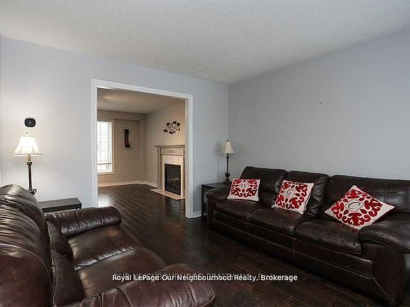 5th image of 83 Cloughley Dr N