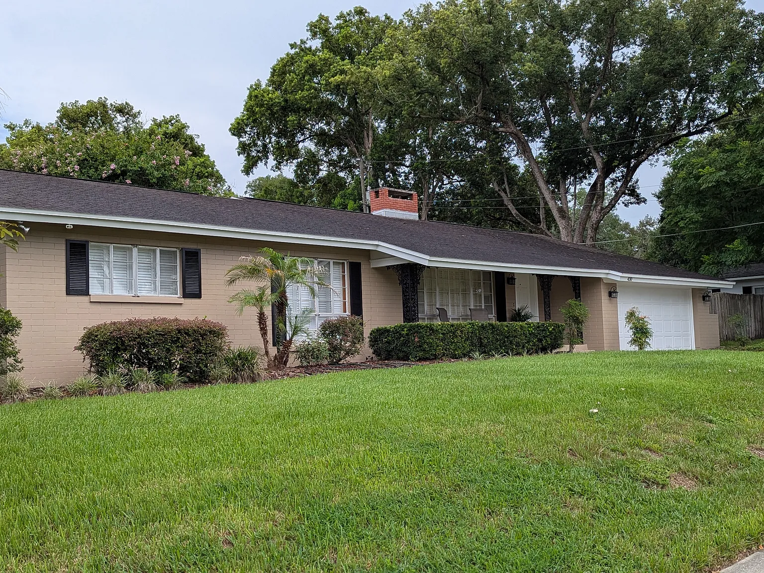 3 bed, 1800 sqft, $2,995 — Photo 2