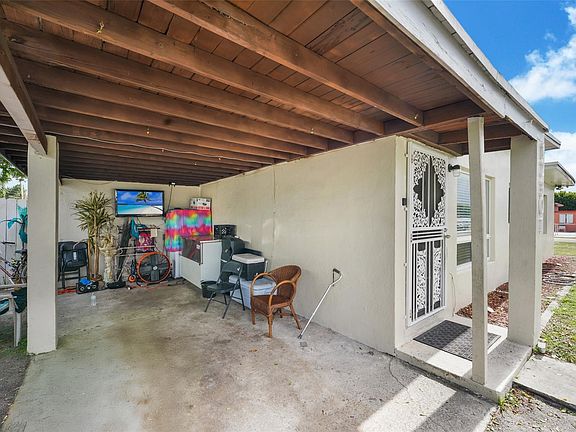 5th image of 12301 NW 21st Place