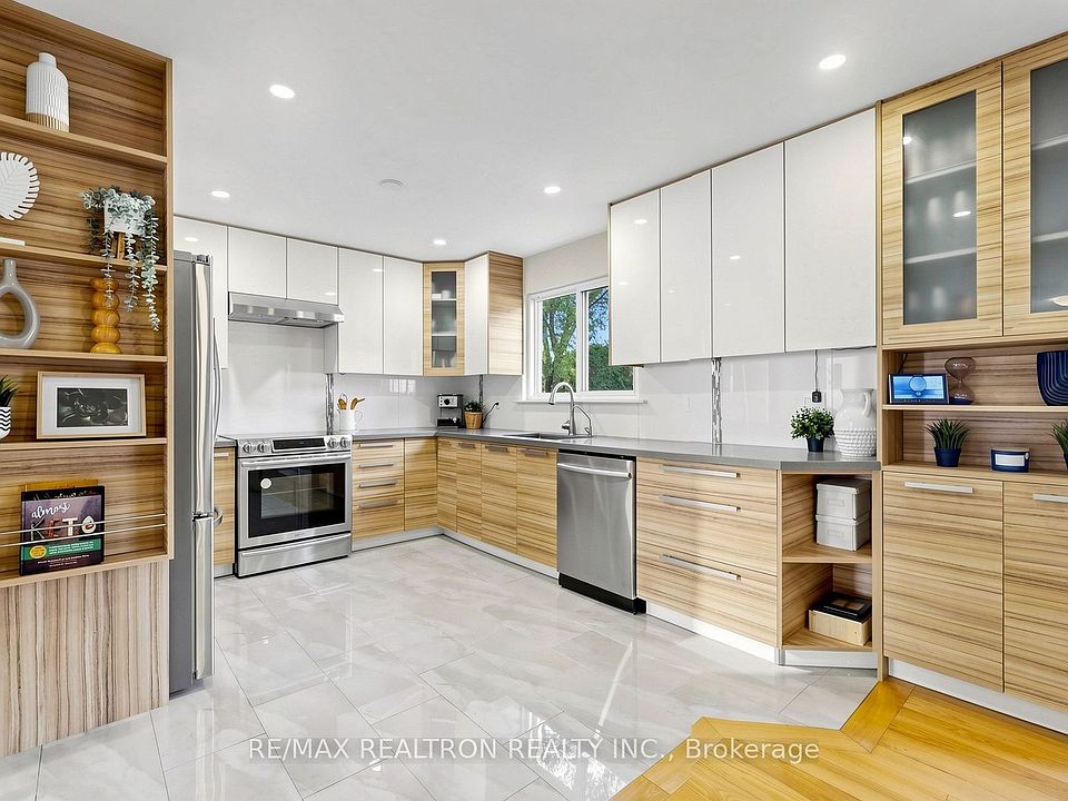1st image of 36 Springhead Gdns