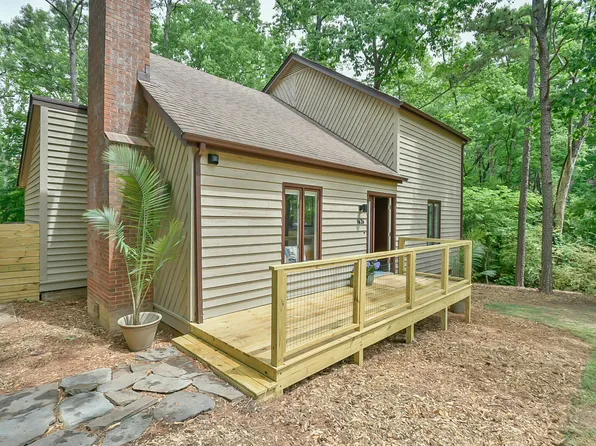 1626 Rowemont Dr, Durham, NC 27705