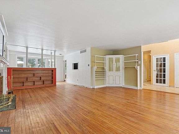 5th image of 1450 Pepper Rd