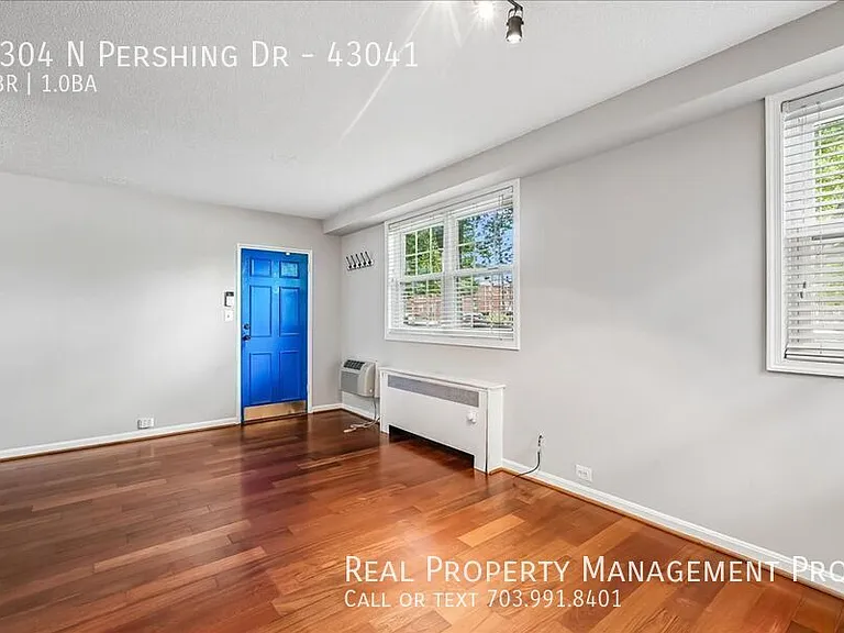 4304 N Pershing Dr #43041 — Photo 4