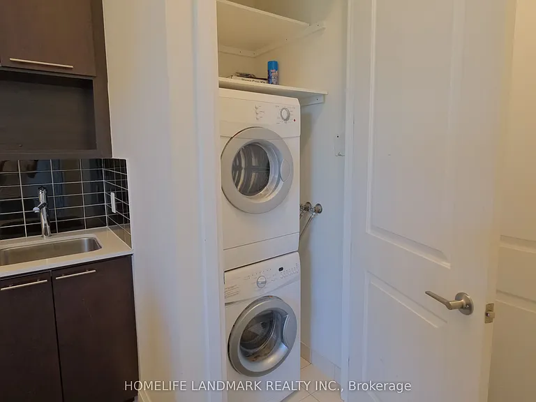 100 Harrison Garden Blvd #L19 — Photo 4