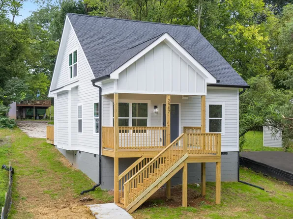 2907 Crescent Cir, Chattanooga, TN 37407
