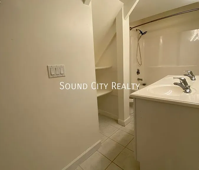 1612 Boscobel St #A — Photo 14