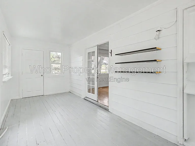 5605 W 17th Ave — Photo 3