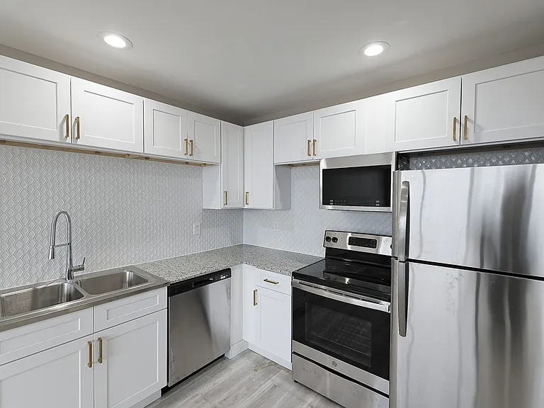 The Venue Apartments — Photo 60