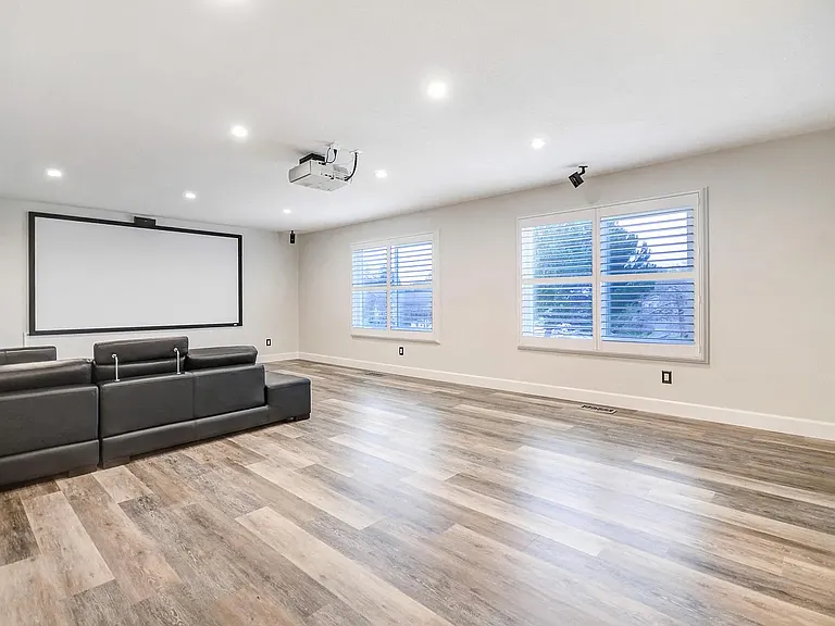 357 San Marin Dr — Photo 11
