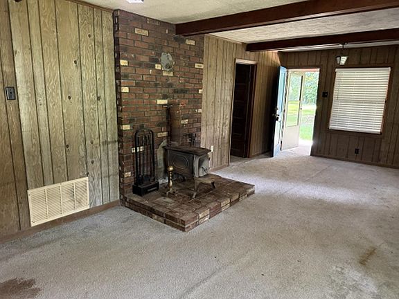 4th image of 6760 Locke Rd