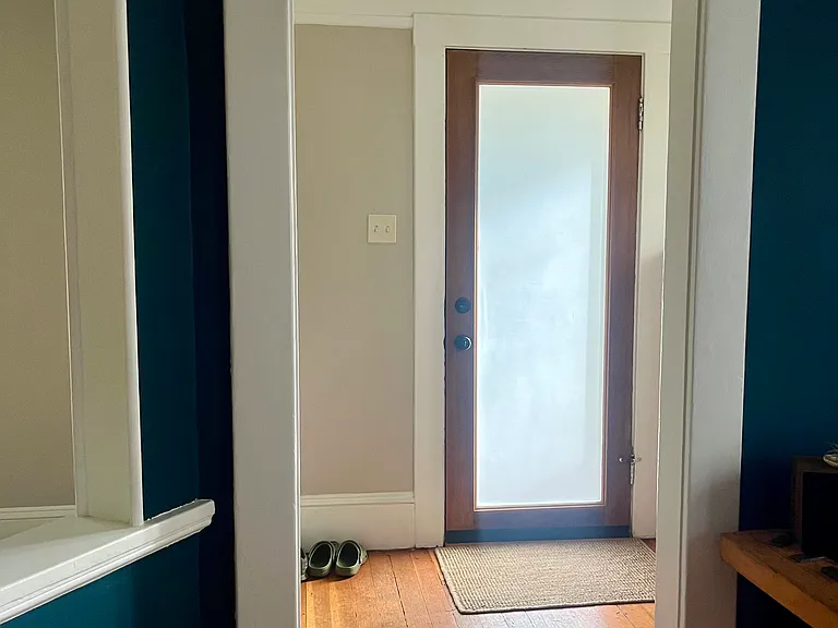 7429 N Huron Ave — Photo 5