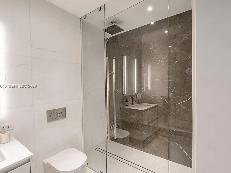 300 Biscayne Boulevard Way #3109W — Photo 30