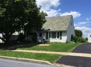5204 Sunset Rd, Temple, PA 19560