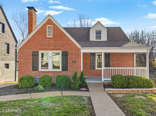 128 Lavinia St, Jefferson City, MO 65109