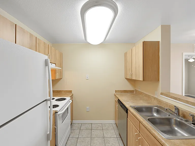 St. Luke's Life Center Apartments — Photo 10