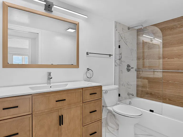 3057 Yarmouth Dr #C — Photo 20