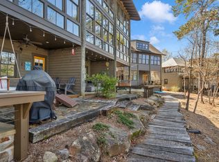 128 Turtle Point Dr, Crane Hill, AL 35053