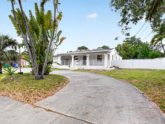 5th image of 3061 NW 14th St