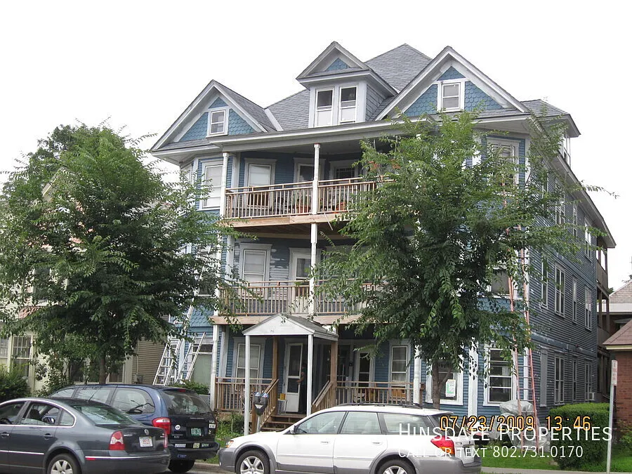 Photo 1 of 7 - 272 Pearl St #5 - Burlington, VT Primary Photo - 272 Pearl St #5