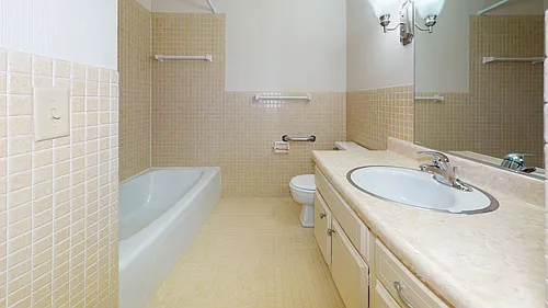 Thomas Drive Apartments Photo 1