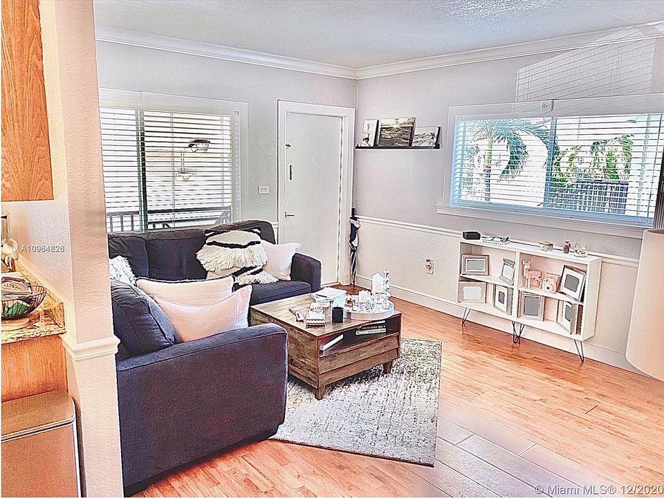 1st image of 81 Edgewater Dr APT 201