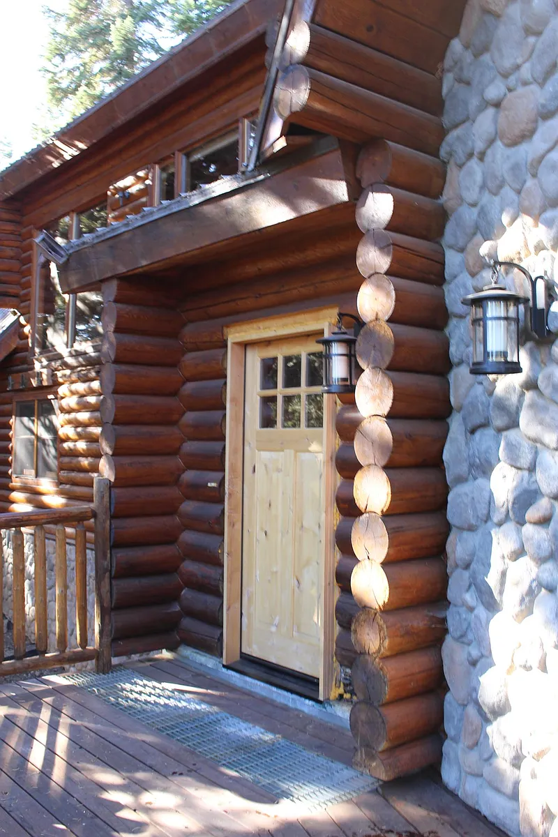 Front Entrance - 11225 Thelin Dr