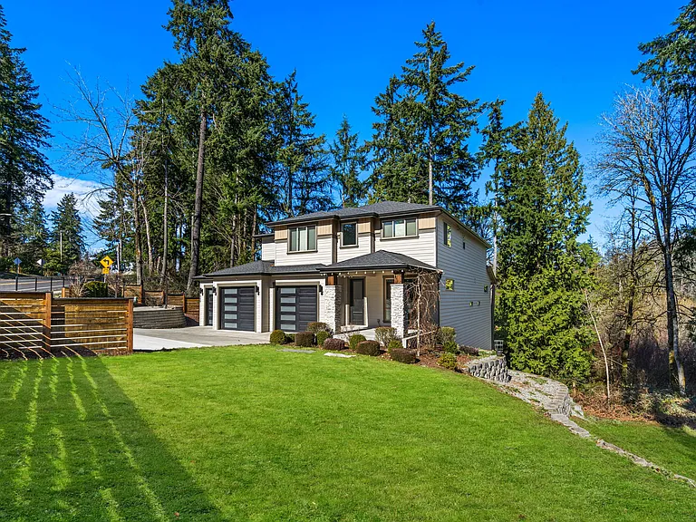 12048 SE May Creek Park Dr — Photo 2