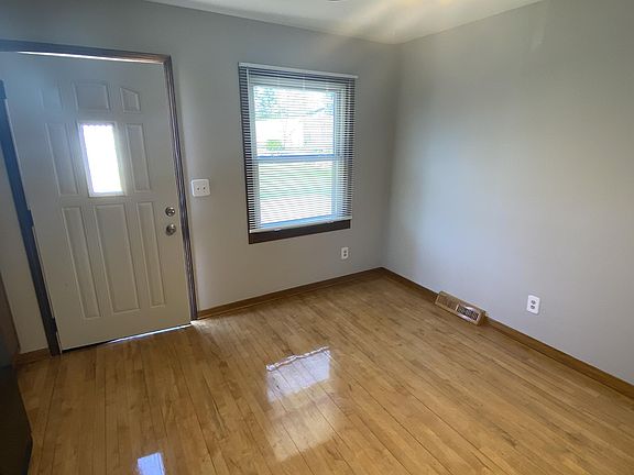 4th image of 1708 Marliz Dr