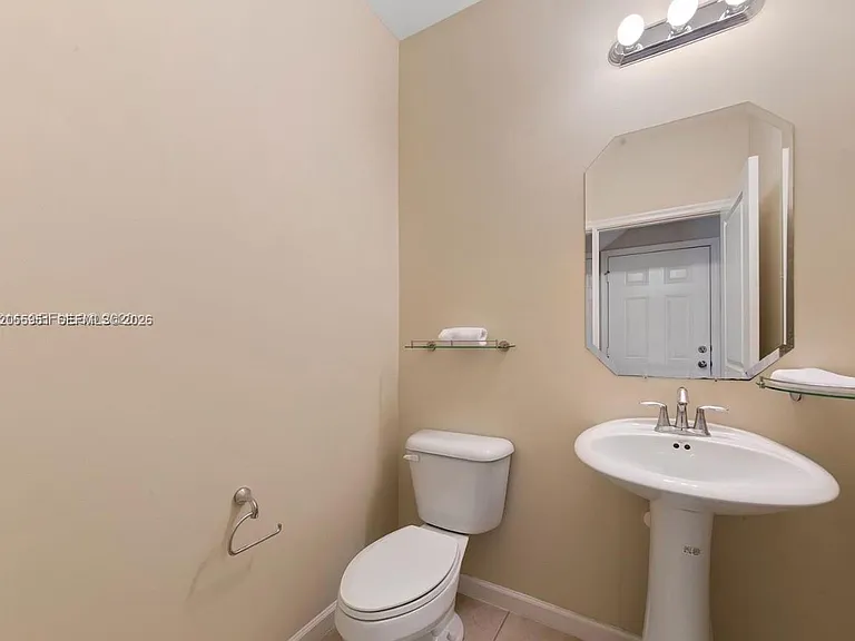 2955 Tortola Way — Photo 15