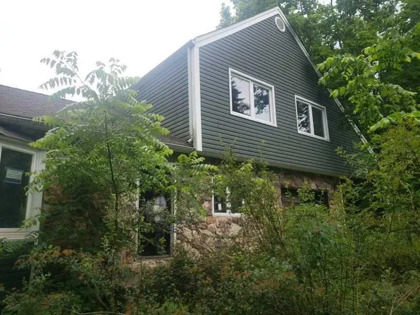 32 TOP NOTCH Road, Middletown, NY 10940