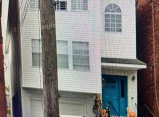130 3rd Ave, Newark, NJ 07104