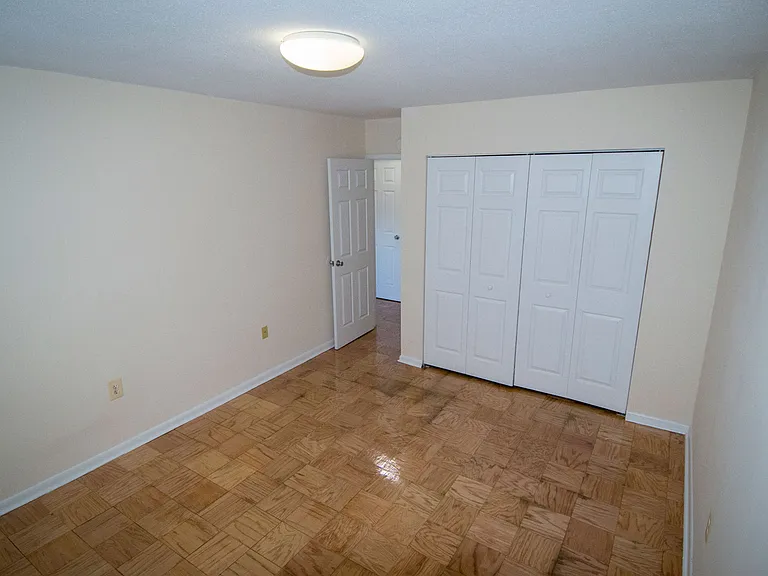 Steward Tower Apartments — Photo 59