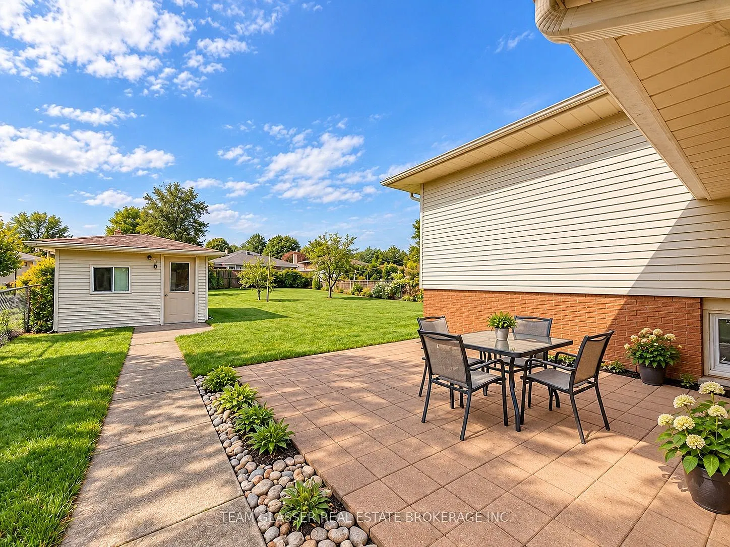 3 bed, $2,200 — Photo 4