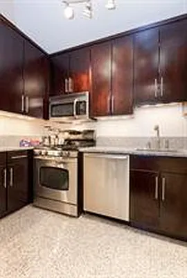 Rented by Corcoran | media 37